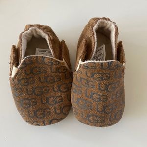 UGG suede baby booties/shoes 0-6m